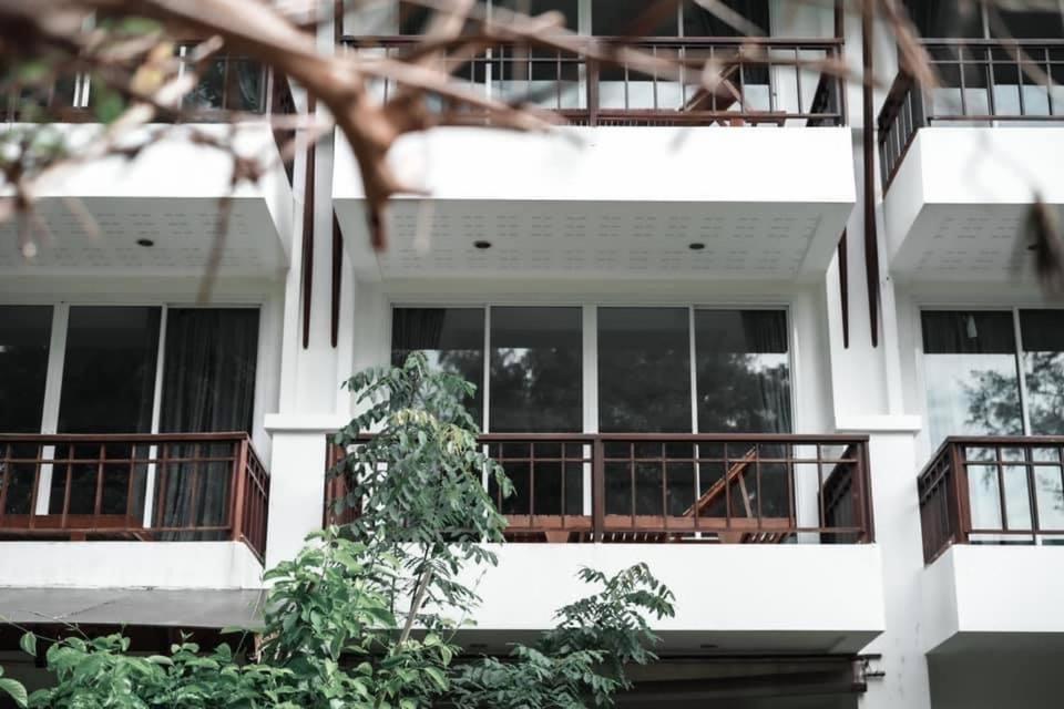 Kirati Beach Resort Choeng Mon Bagian luar foto
