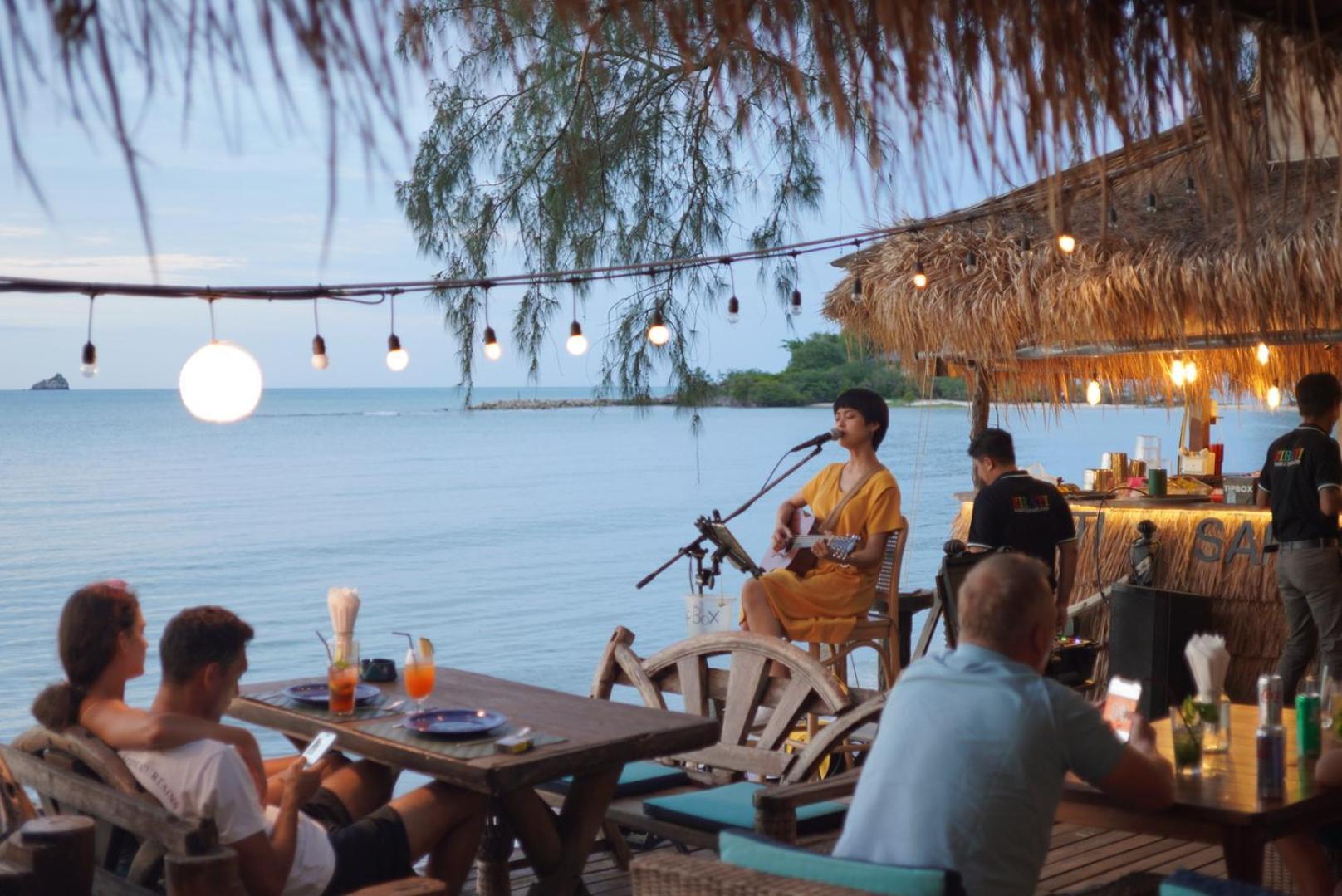 Kirati Beach Resort Choeng Mon Bagian luar foto