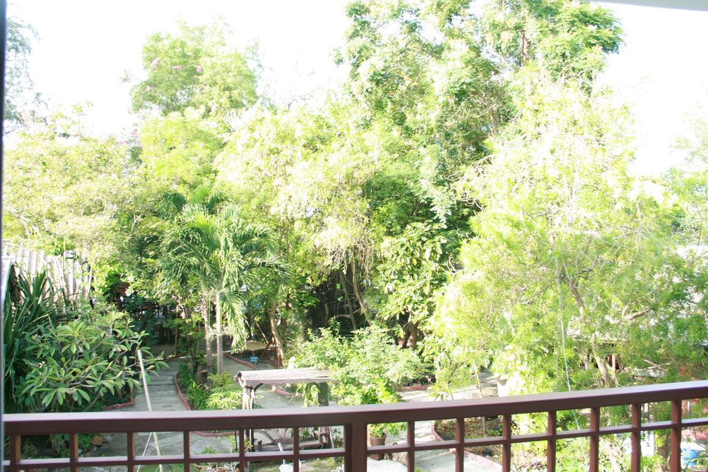 Kirati Beach Resort Choeng Mon Bagian luar foto