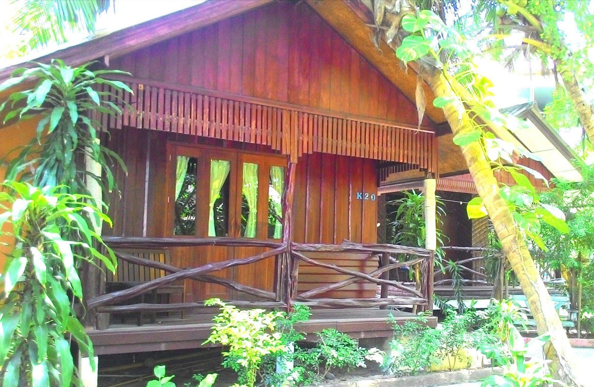 Kirati Beach Resort Choeng Mon Bagian luar foto